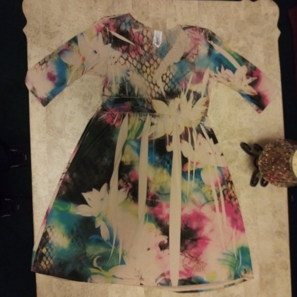 Lipstick Dress Low Cut Overlapping V-Neck Size Med, Elbow Length Sleeves Exotic - Picture 4 of 12